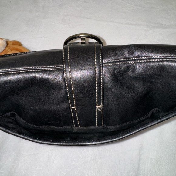 Coach Black Leather Shoulder Bag - Picture 4 of 6